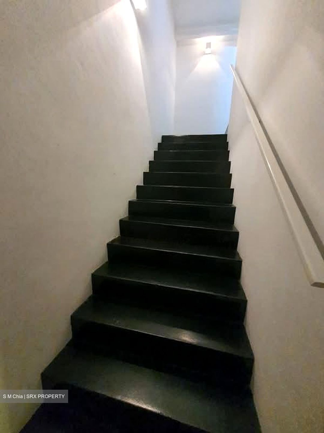 Mohamed Sultan Road (D9), Office #567577641